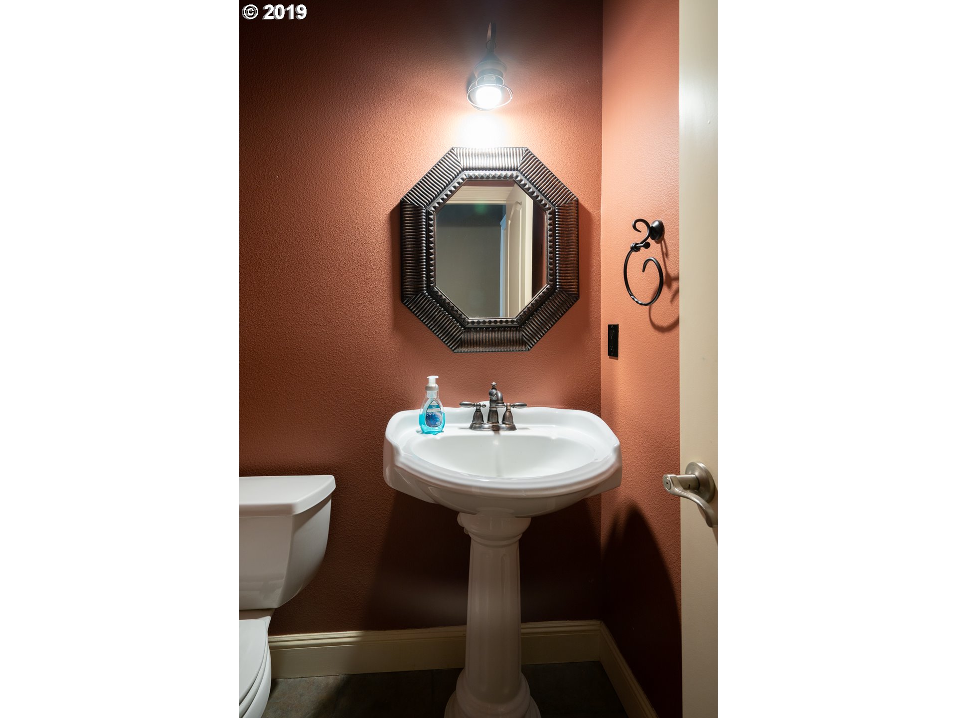 19911 Southeast 5th Way Camas, WA 98607 - Photo 9 of 31 Gallery Image 9