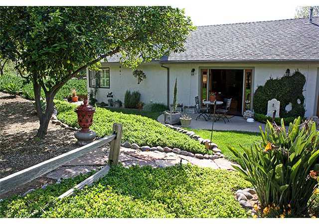 1722 Alturas Road Fallbrook, CA 92028 - Photo 17 of 22 Looking towards back patio area