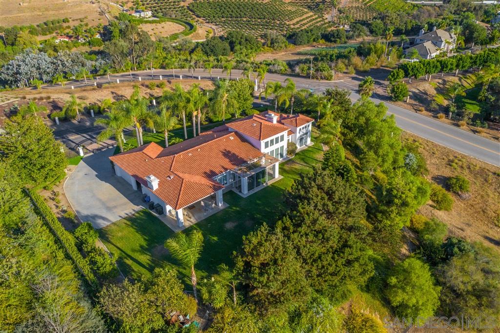4371 Fallsbrae Road Fallbrook, CA 92028 - Photo 1 of 25 Stunning 3 bedroom, 3 bath, 3,487sqft estate perfectly positioned upon 2.8 acres.