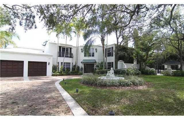 4086 Battersea Road Coconut Grove, FL 33133 - Photo 1 of 25 Gallery Image 1