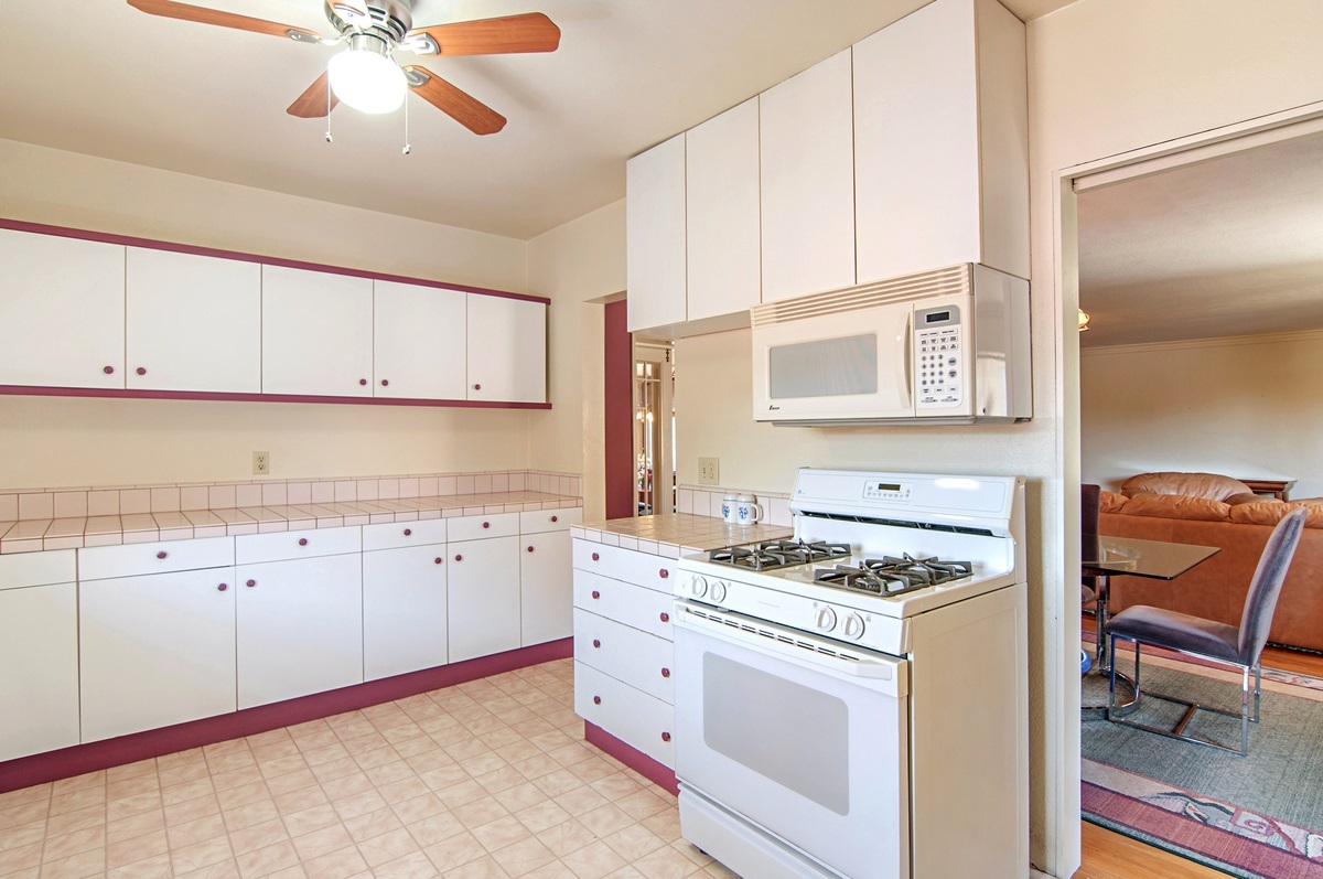 9030 Rosedale Drive Spring Valley, CA 91977 - Photo 8 of 21