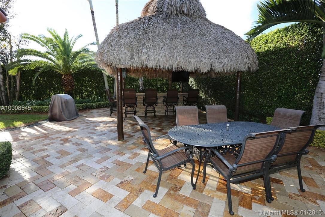 9445 Southwest 68th Street Miami, FL 33173 - Photo 33 of 35