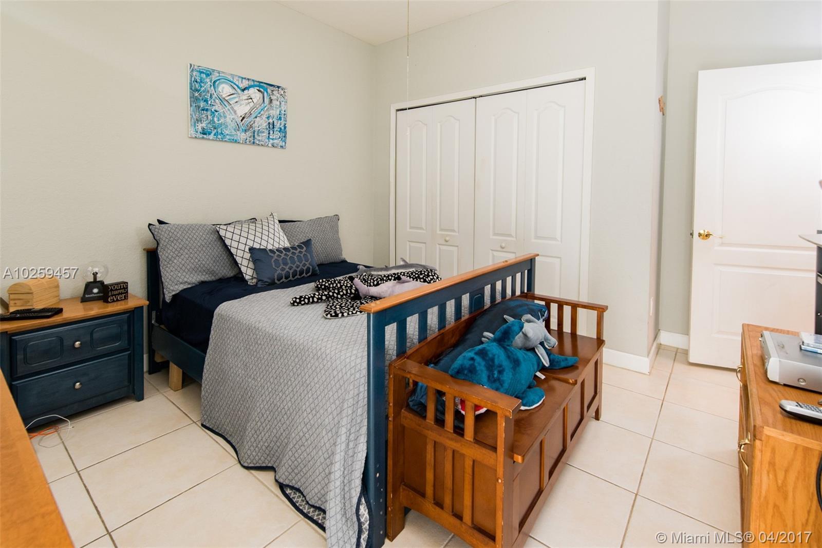 16371 Southwest 62nd Terrace Miami, FL 33193 - Photo 21 of 35