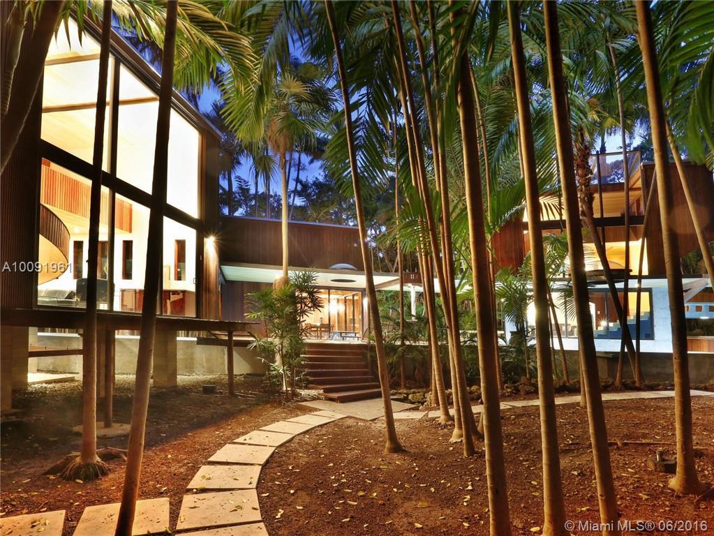 3003 Seminole Street Coconut Grove, FL 33133 - Photo 10 of 31