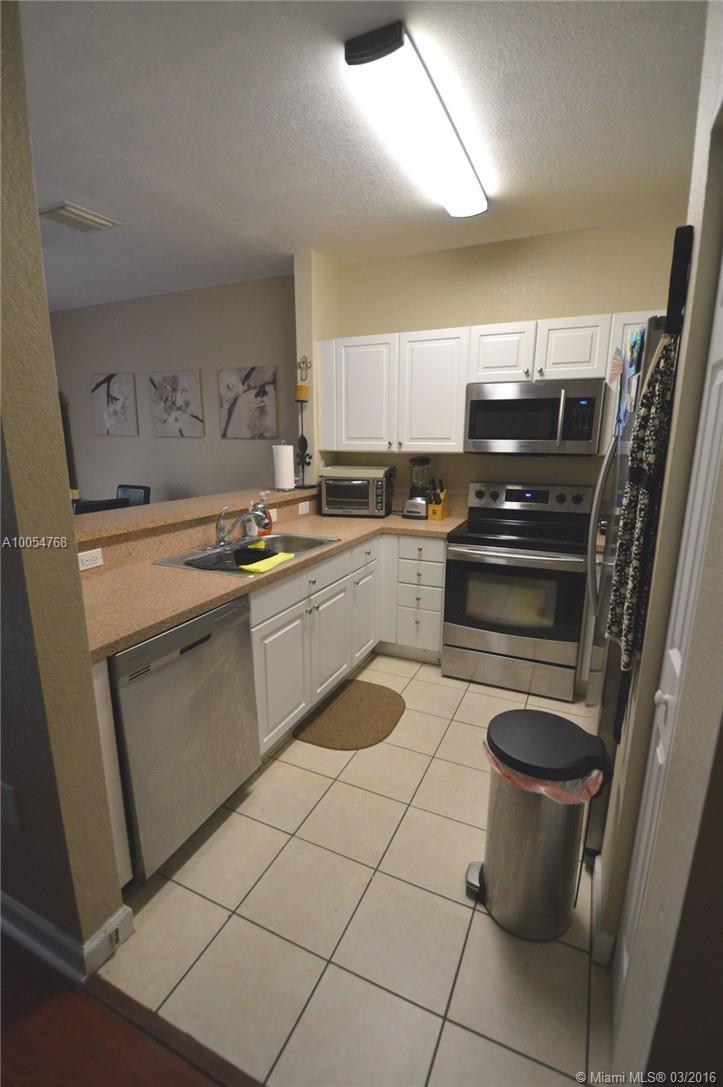 1490 Northeast 33rd Road, Unit 10518 Homestead, FL 33033 - Photo 9 of 18 Gallery Image 9