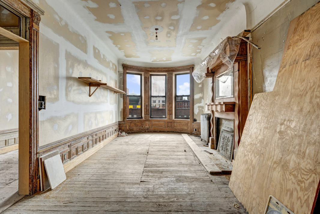 107 West 117th Street Manhattan, NY 10026 - Photo 4 of 23