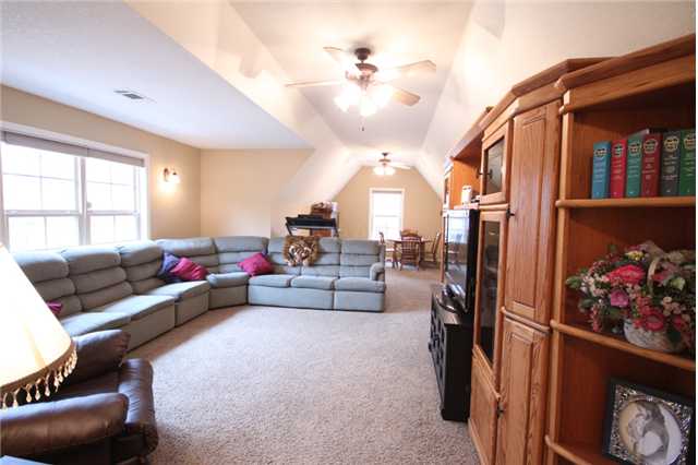 7225 Andrews Road Bartlett, TN 38135 - Photo 11 of 12 Bonus Room with lots of room for a Media Center and a Game/Workout Area.