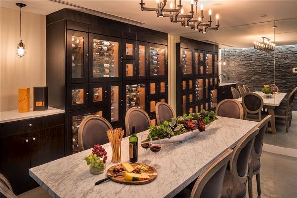 416 West 52nd Street, Unit 315 Manhattan, NY 10019 - Photo 10 of 16