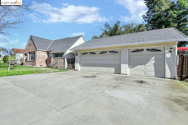 307 Delta Avenue Isleton, CA 95641 - Photo 2 of 27