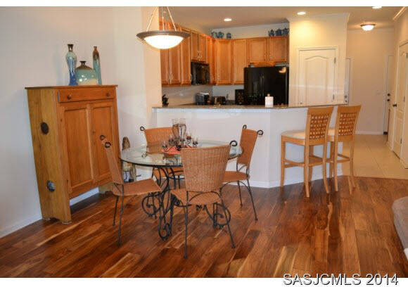 215 Bayberry Circle St. Augustine, FL 32086 - Photo 4 of 24 Dining area/granite counter