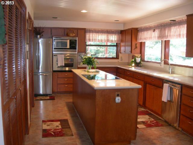 41894 Old Mill Road Port Orford, OR 97465 - Photo 4 of 16 Gallery Image 4