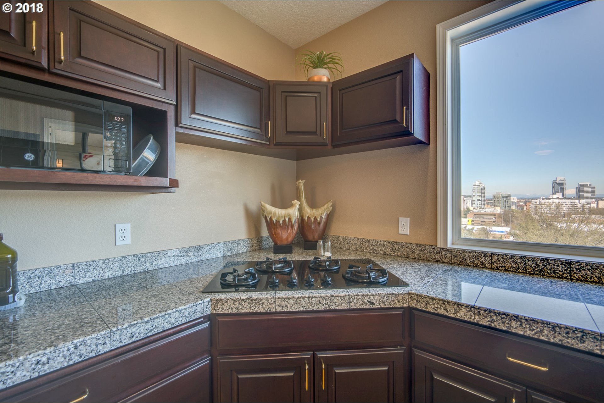 1238 Southwest Cardinell Way, Unit 1 Portland, OR 97201 - Photo 20 of 32 Gallery Image 20