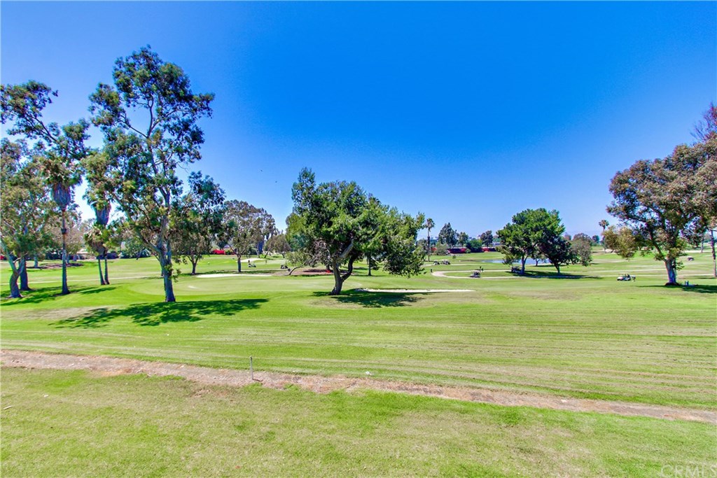 4 Flores Irvine, CA 92612 - Photo 15 of 27