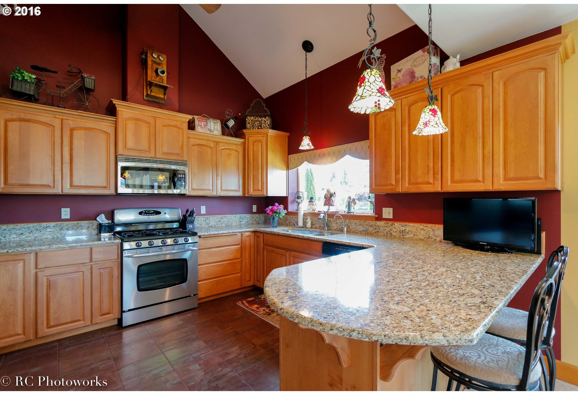 109 West Winds Road White Salmon, WA 98672 - Photo 13 of 32 Gallery Image 13
