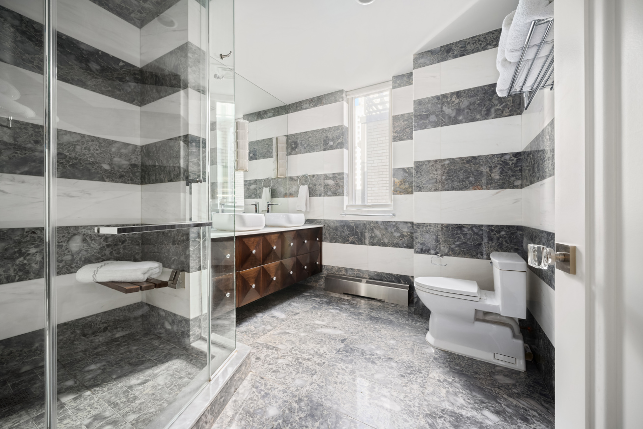 480 Park Avenue, Unit 16G Manhattan, NY 10022 - Photo 11 of 20