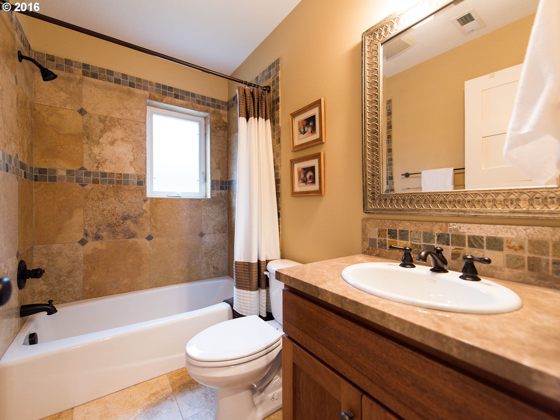 4913 Southwest Barnes Road Portland, OR 97221 - Photo 26 of 32