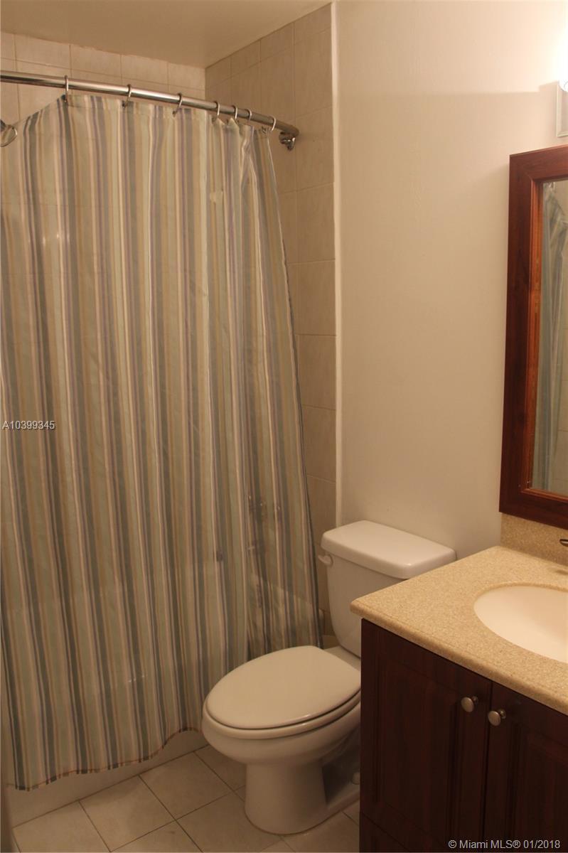 4716 Southwest 67th Avenue, Unit D1 Miami, FL 33155 - Photo 13 of 18