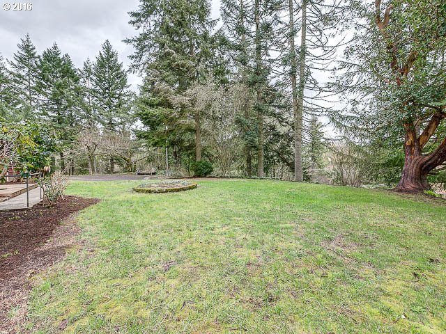 21234 Northwest Phillips Road Hillsboro, OR 97124 - Photo 8 of 32 Gallery Image 8