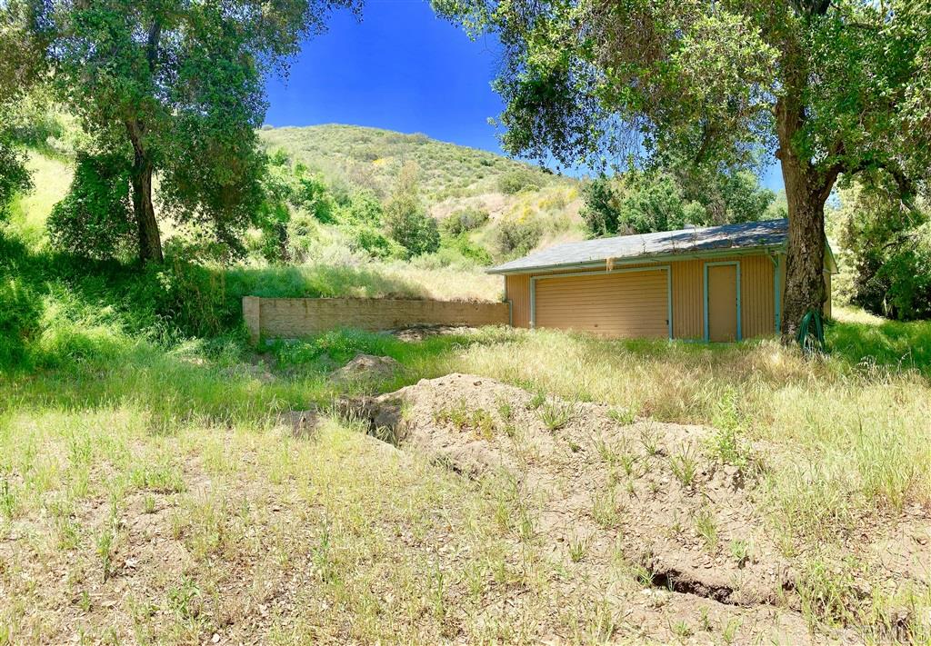 214 Frances Drive El Cajon, CA 92019 - Photo 14 of 18