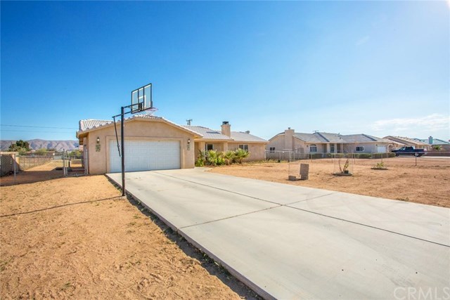 22189 Pahute Road Apple Valley, CA 92308 - Photo 1 of 1