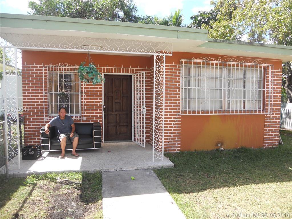 2336 Northwest 35th Street Miami, FL 33142 - Photo 3 of 20