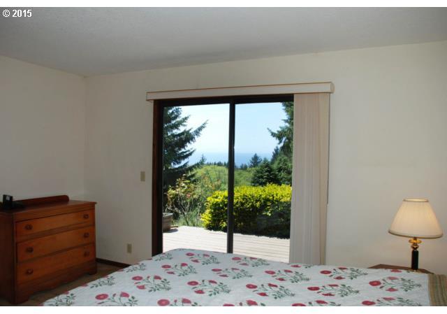 20045 Whaleshead Road Brookings, OR 97415 - Photo 7 of 26