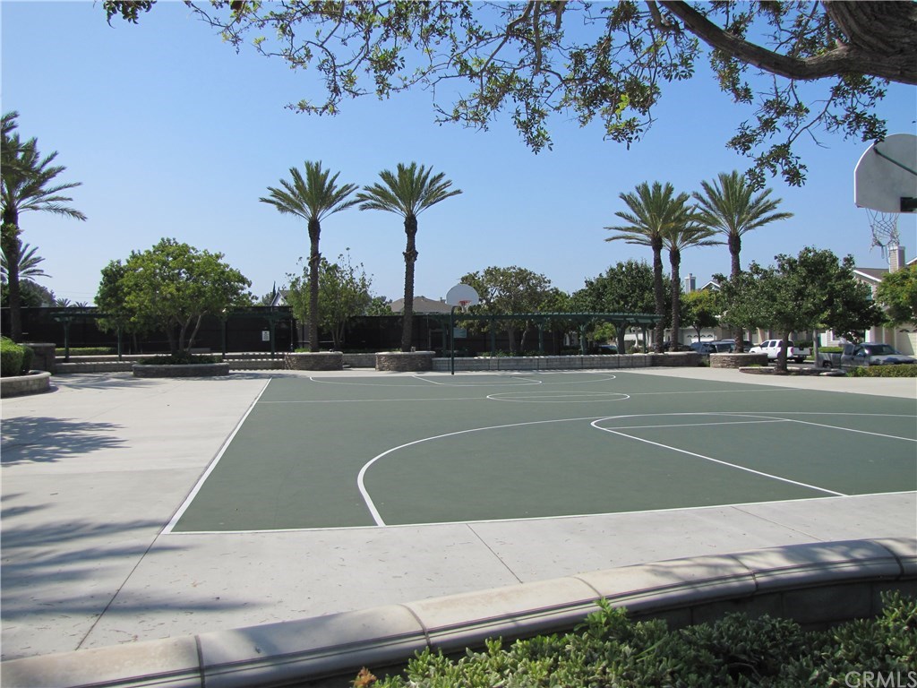 1218 Hickory Drive Carson, CA 90746 - Photo 33 of 36