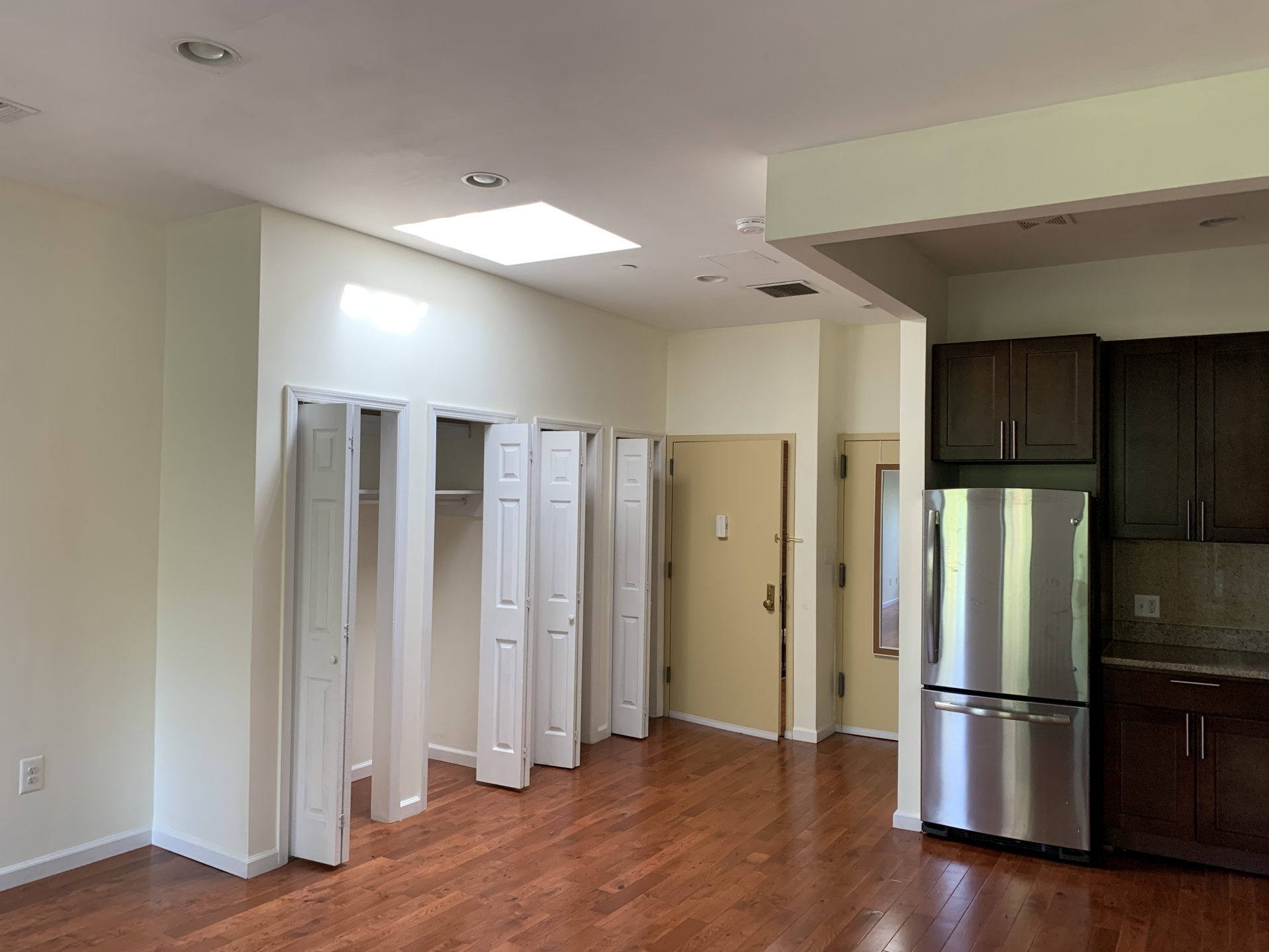 127 6th Avenue, Unit 4F Brooklyn, NY 11217 - Photo 3 of 7