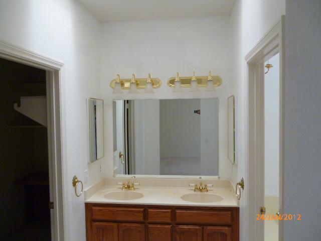 25159 Oakana Road Ramona, CA 92065 - Photo 6 of 9 Gallery Image 6