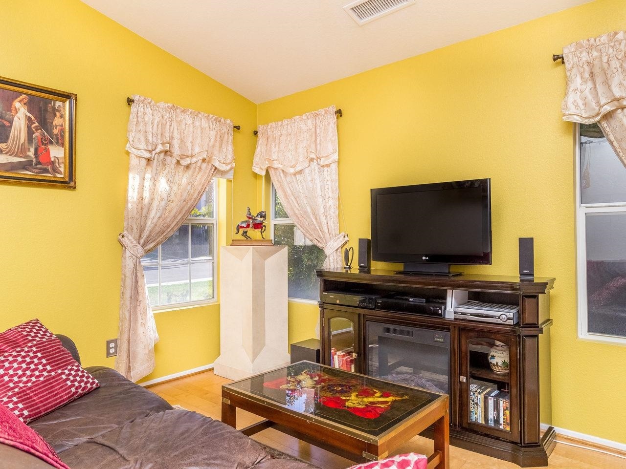 2387 Peacock Valley Road Chula Vista, CA 91915 - Photo 16 of 25