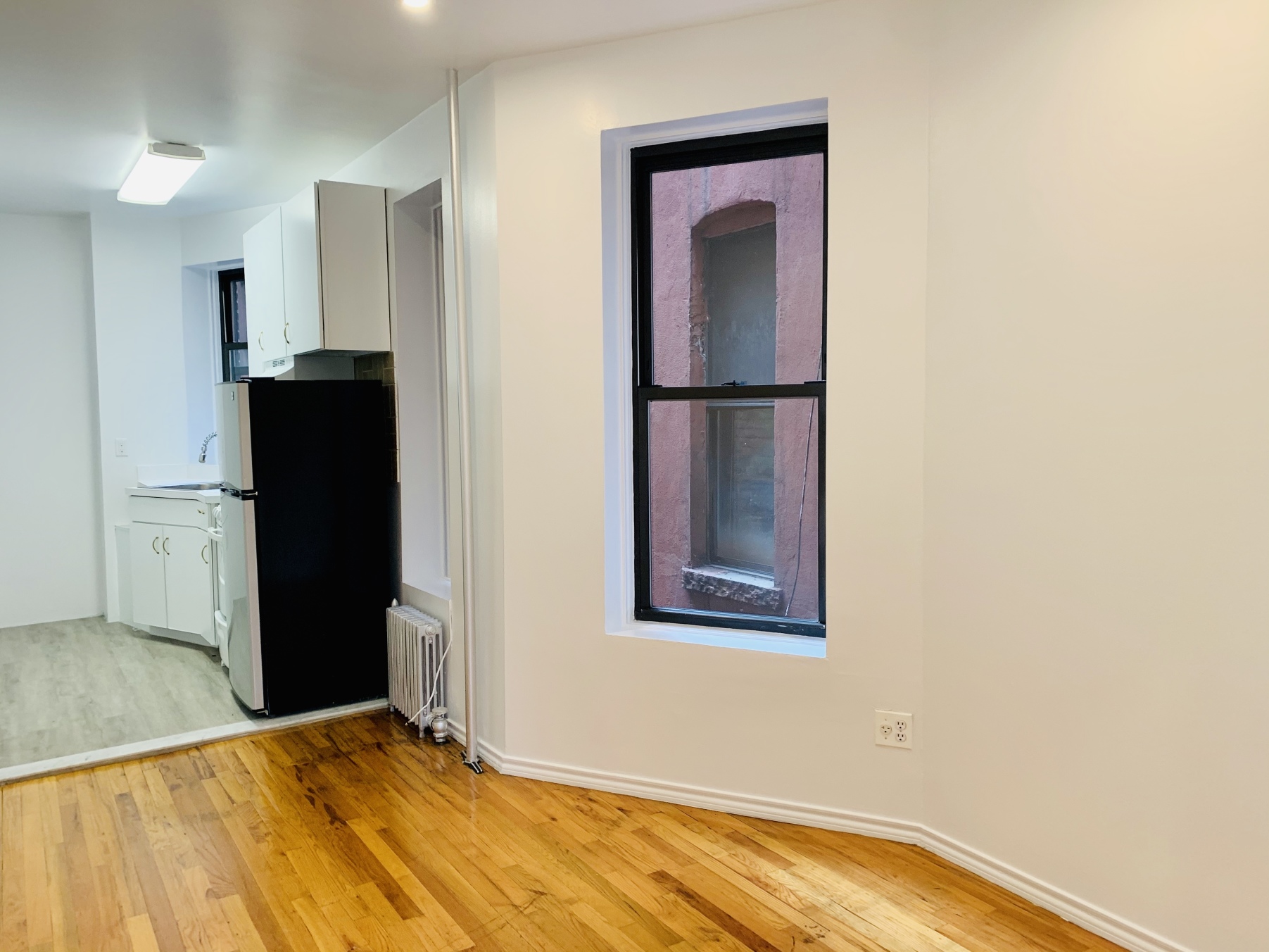 717 9th Avenue, Unit 4D Manhattan, NY 10019 - Photo 3 of 7