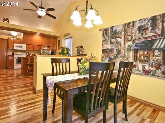 9960 Southwest Kable Street Tigard, OR 97224 - Photo 5 of 16 Gallery Image 5