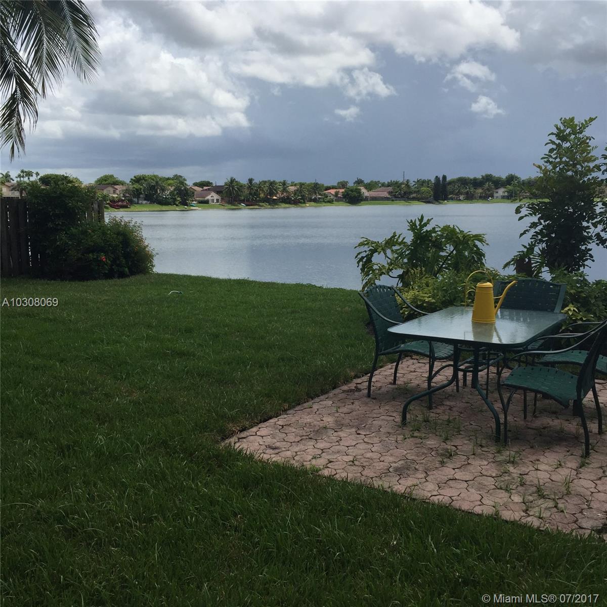 14170 Southwest 122nd Court Miami, FL 33186 - Photo 9 of 32