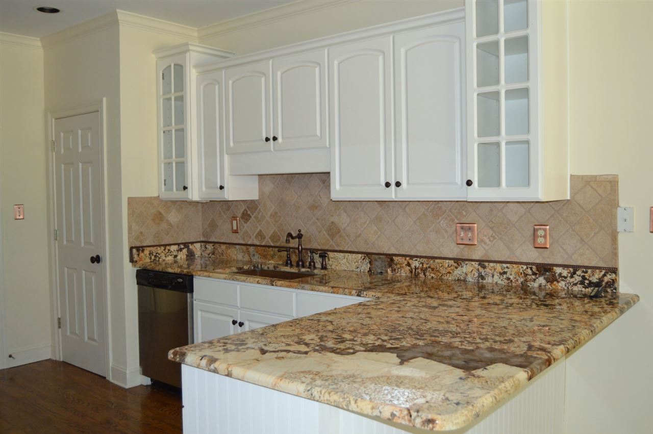1867 Johnson Road Germantown, TN 38139 - Photo 10 of 25 Gallery Image 10