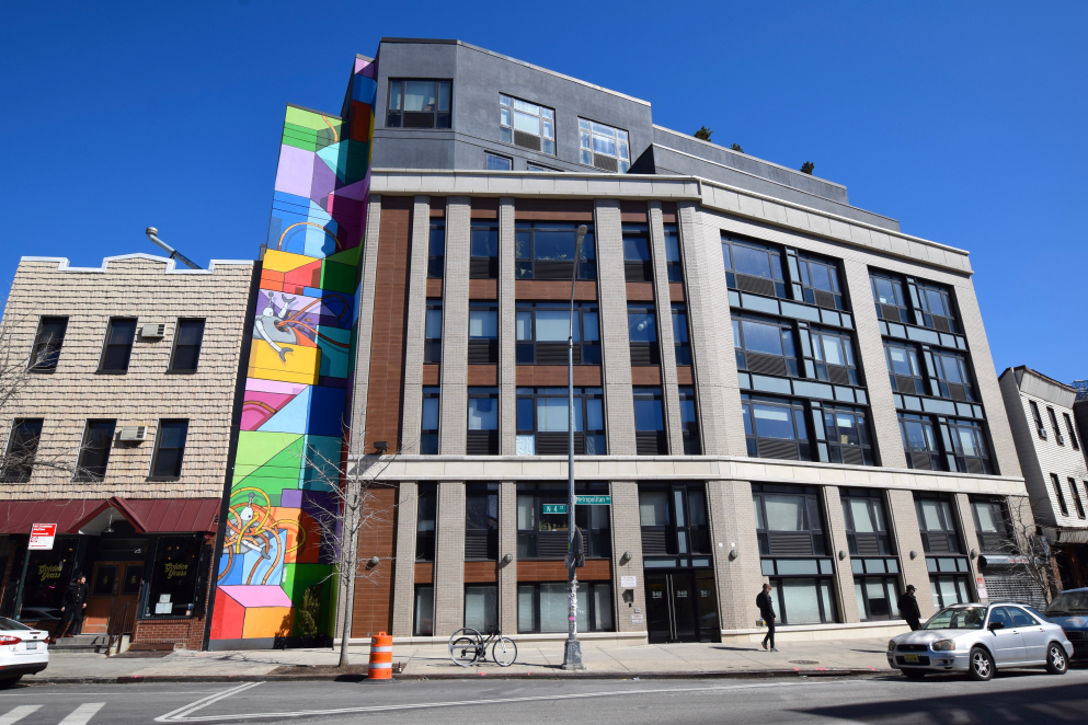 The Metropolitan 349 Metropolitan Ave, Brooklyn, NY 11211 - Photo 3 of 5