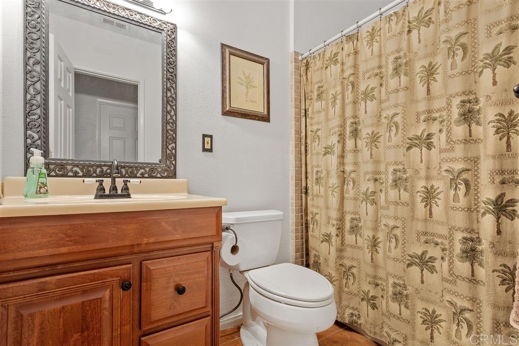 3330 Mary Lane Escondido, CA 92025 - Photo 9 of 17