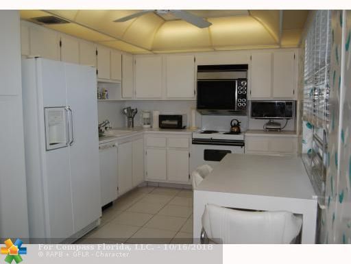 Palm Aire Pompano Beach, FL 33069 - Photo 11 of 16