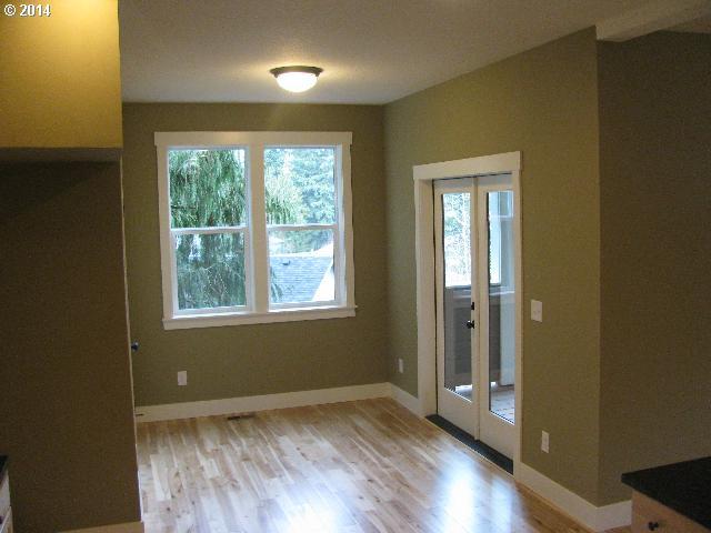 Southwest Maplecrest Portland Or 97219 Portland, OR 97219 - Photo 5 of 12 Gallery Image 5
