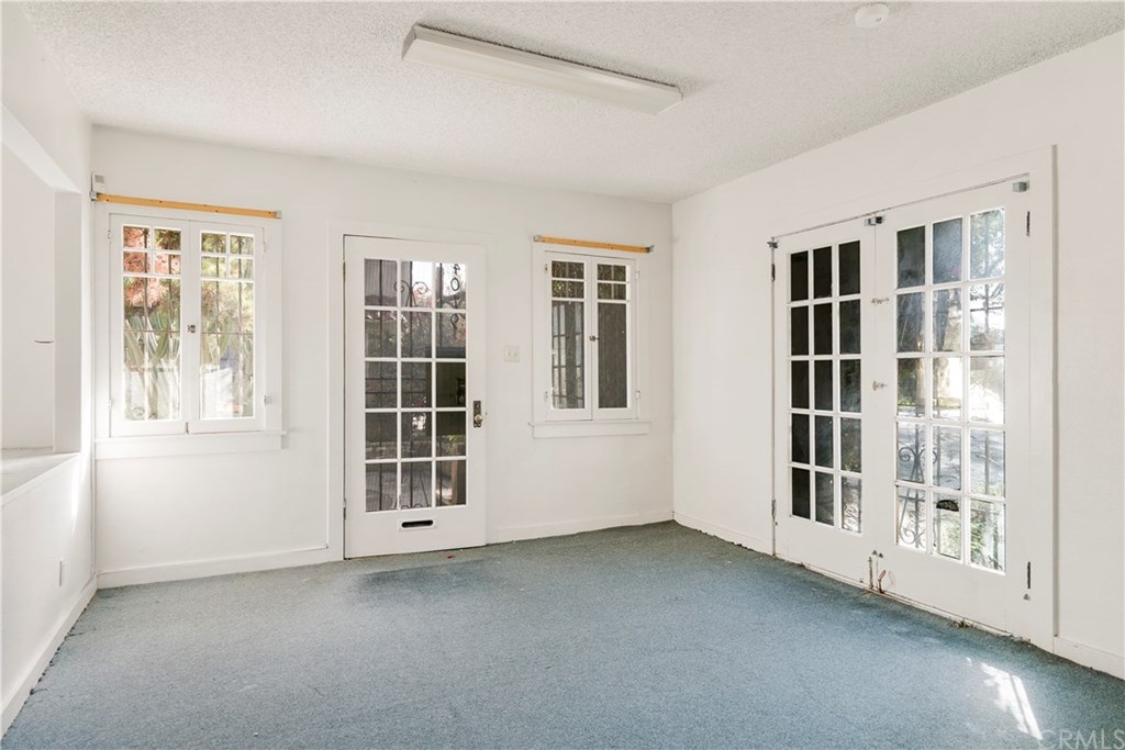 4061 Mission Inn Avenue Riverside, CA 92501 - Photo 8 of 30