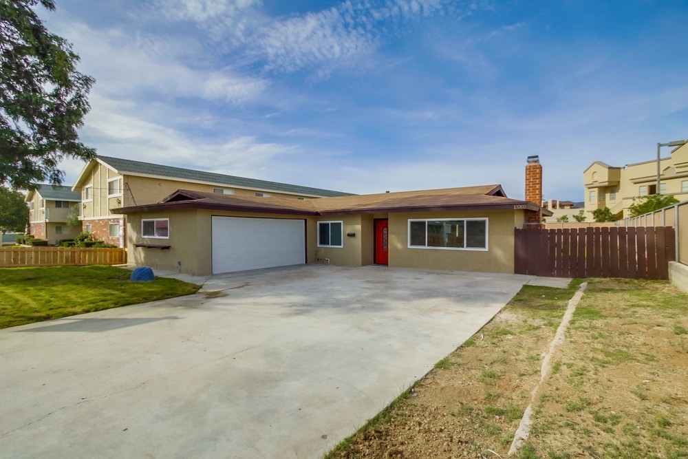 13202 Carriage Road Poway, CA 92064 - Photo 6 of 25