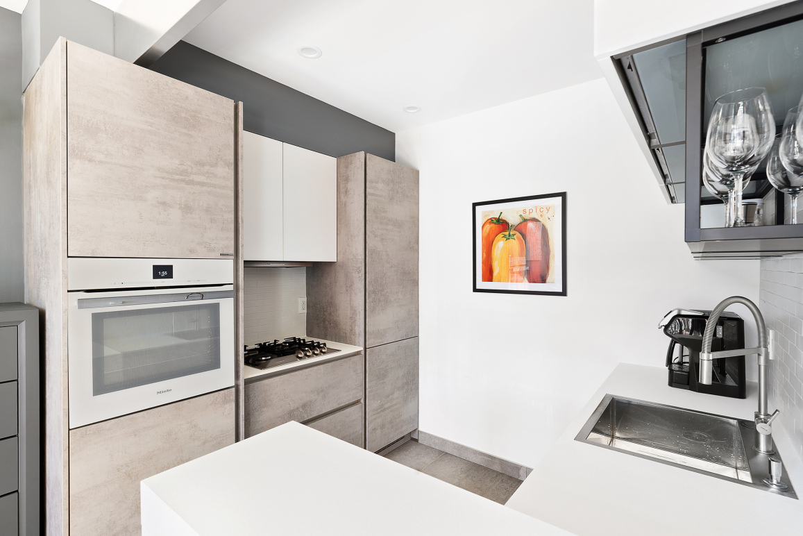 205 Frost Street, Unit 1F Brooklyn, NY 11211 - Photo 3 of 10