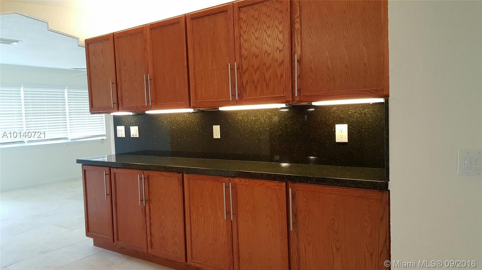 2220 Northeast 51st Street Lighthouse Point, FL 33064 - Photo 8 of 16