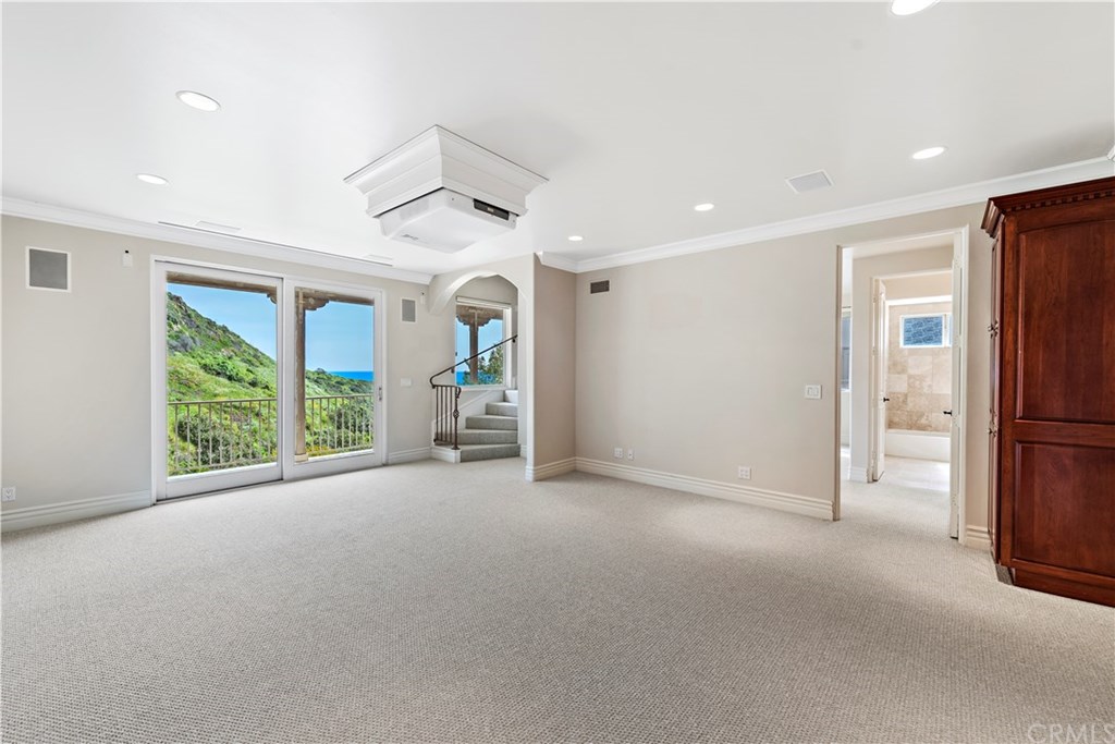 1356 Skyline Drive Laguna Beach, CA 92651 - Photo 28 of 35