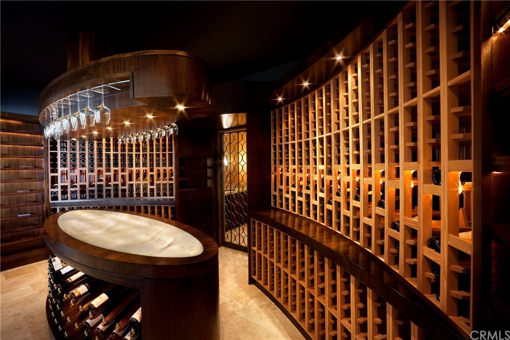 223 Beacon Street Avalon, CA 90704 - Photo 5 of 29