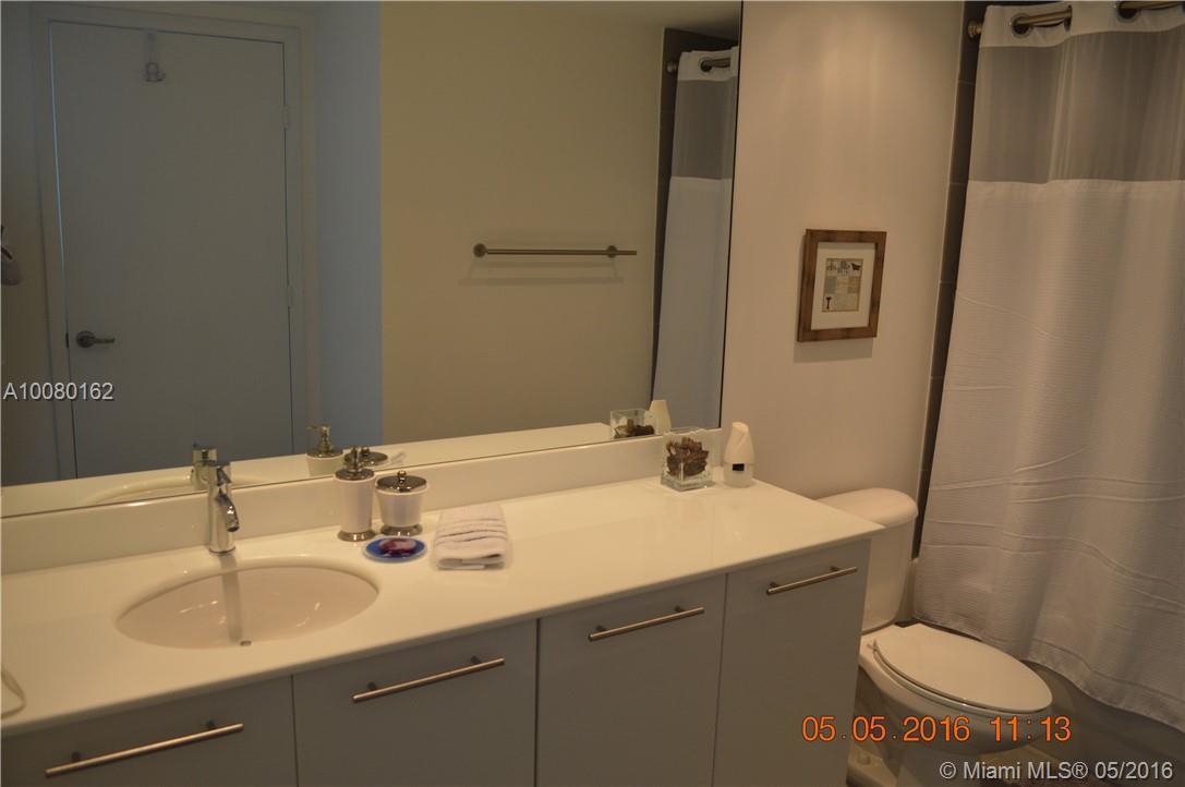 92 Southwest 3rd Street, Unit 3602 Miami, FL 33130 - Photo 17 of 21