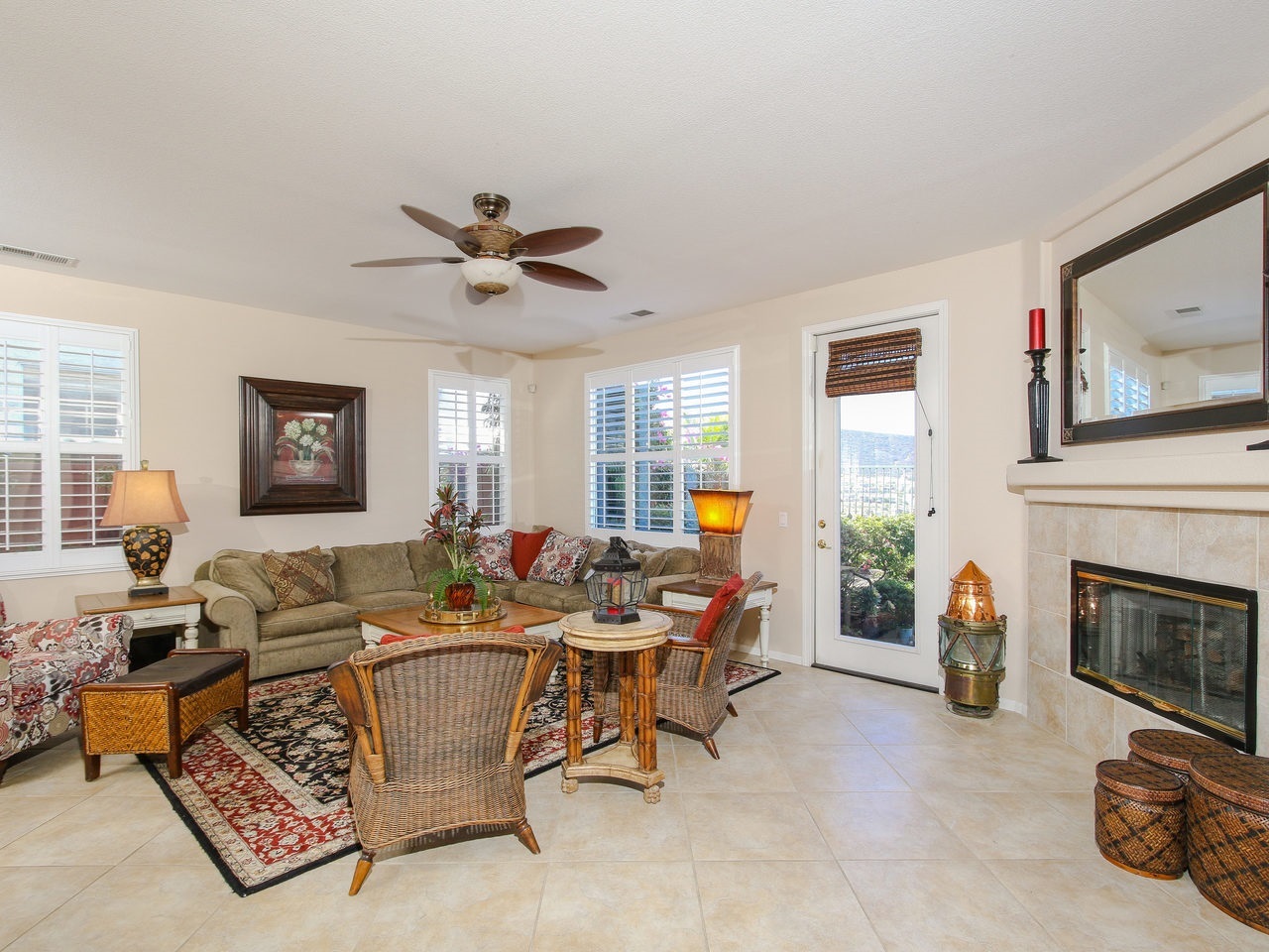 1533 Brookside Court San Marcos, CA 92078 - Photo 4 of 22