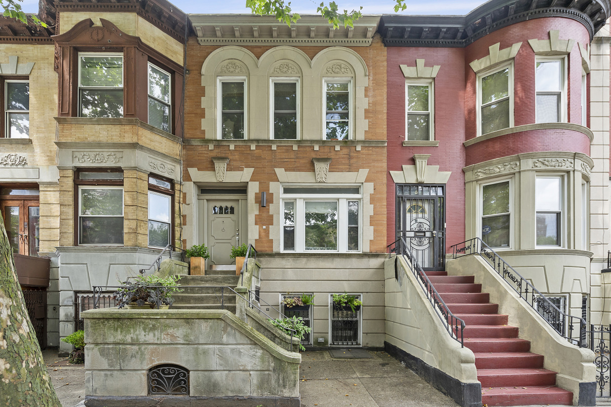 6 Virginia Place Brooklyn, NY 11213 - Photo 1 of 18