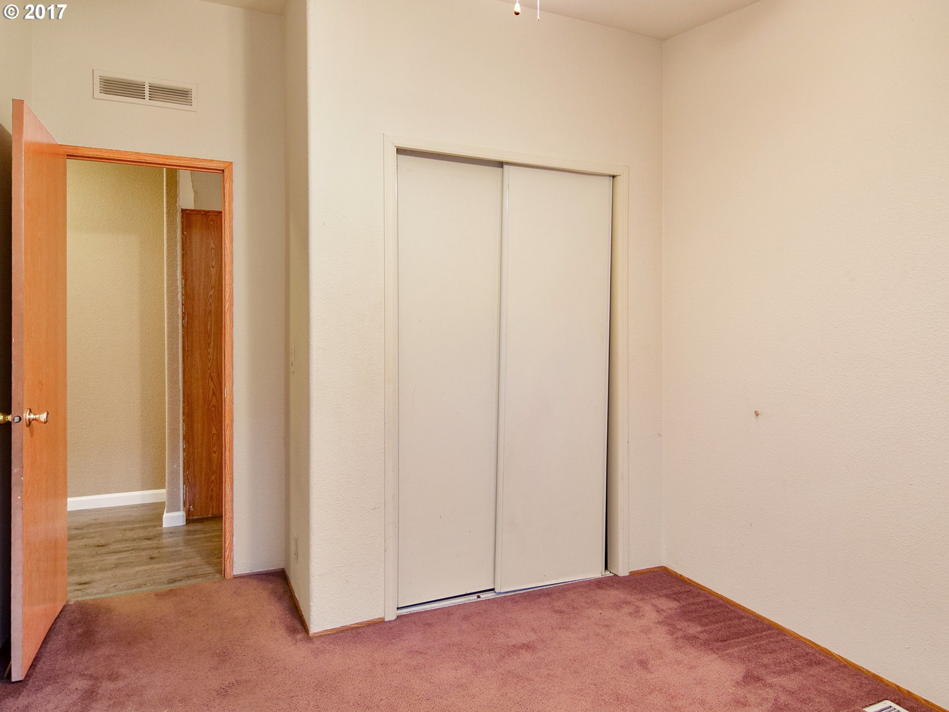 1132 Northeast Mariners Loop Portland, OR 97211 - Photo 24 of 32 Gallery Image 24