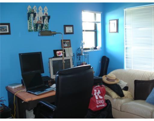 21938 Remsen Terrace, Unit D209 Boca Raton, FL 33433 - Photo 16 of 22 Gallery Image 16