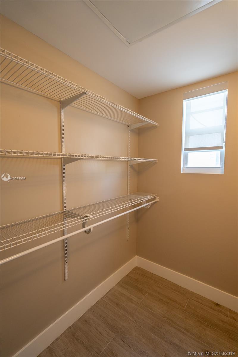 1100 10th Street, Unit 9 Miami Beach, FL 33139 - Photo 14 of 16